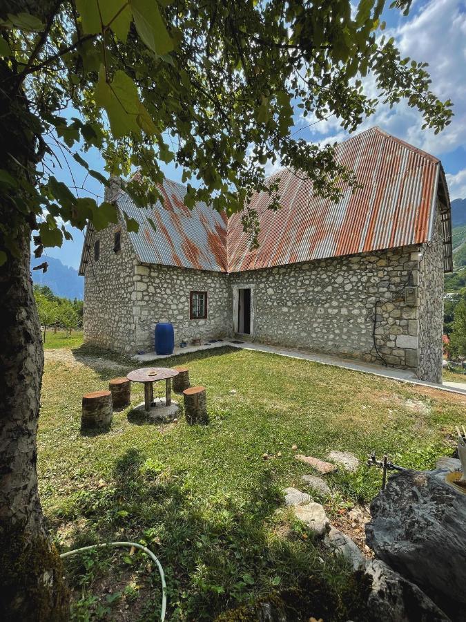 Guest House Rrashkadoli Theth Kültér fotó